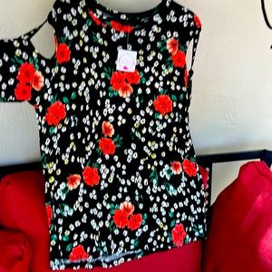 Black floral T-shirt with cold shoulders